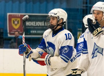 Junioři nechali na ostravském ledě sovjí duši! Devítka v čele s Dočekalem potopila Techniku! Osmáci se trefili 24x!